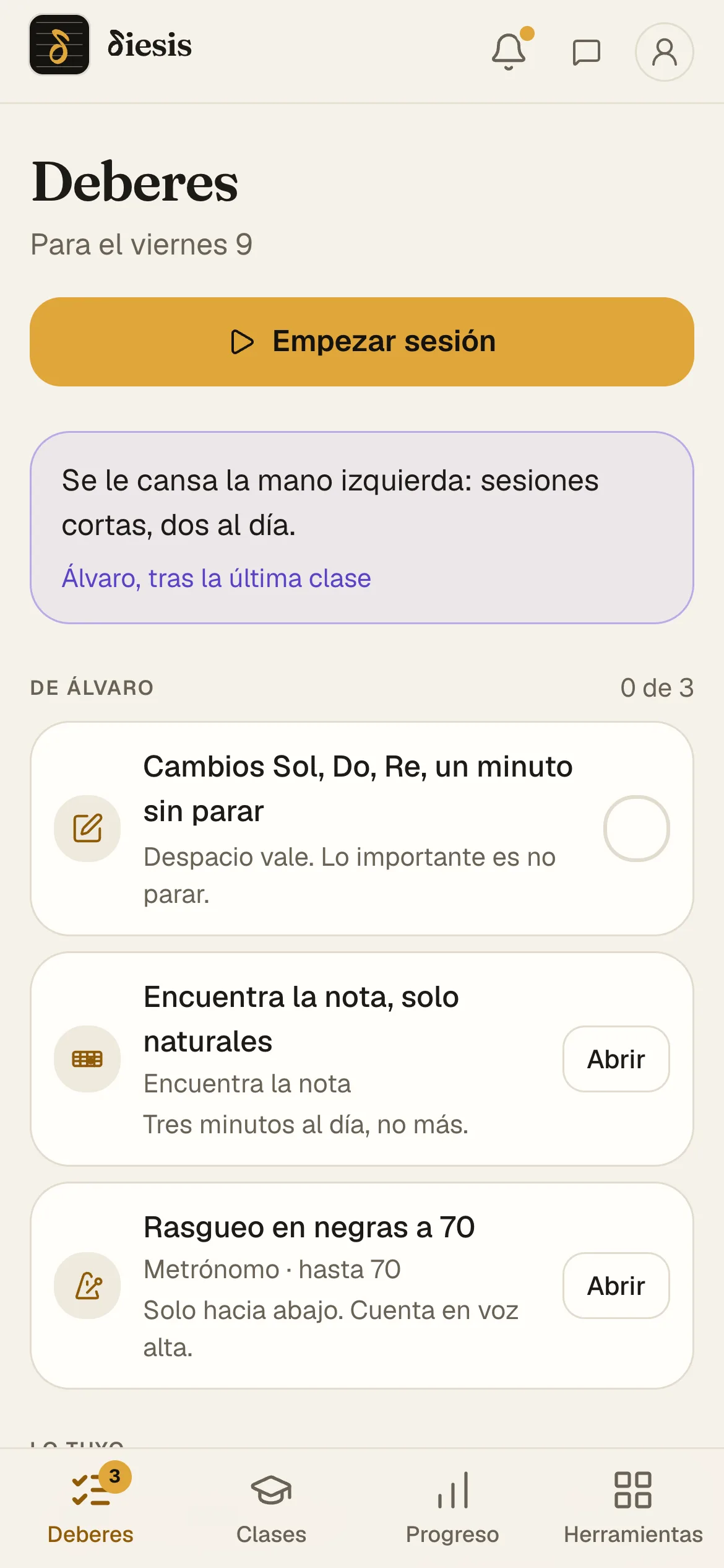 El móvil del alumno con los deberes de la semana
