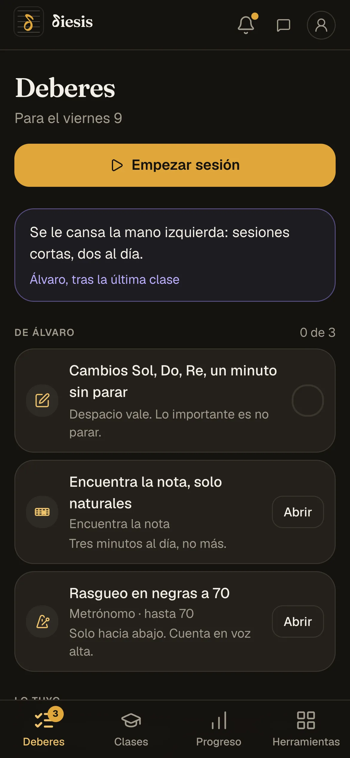 El móvil del alumno con los deberes de la semana